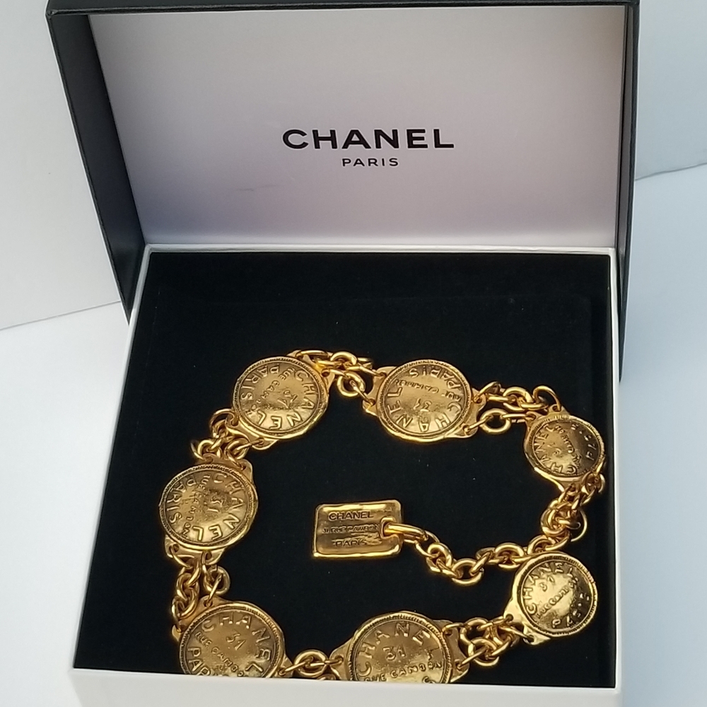 Stunning Auth Vintage statement Chanel necklace and earrings Lot - Picture 9 of 16